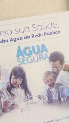 Dispensadores C�mara e Obra Social & Cultural S�lvia Cardoso